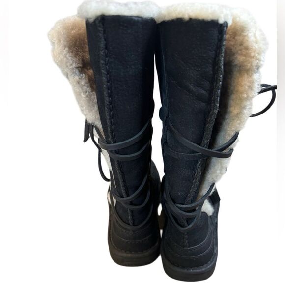 UGG Black Catalina Laced Nubuck Leather Shearling Boots - Picture 5 of 10